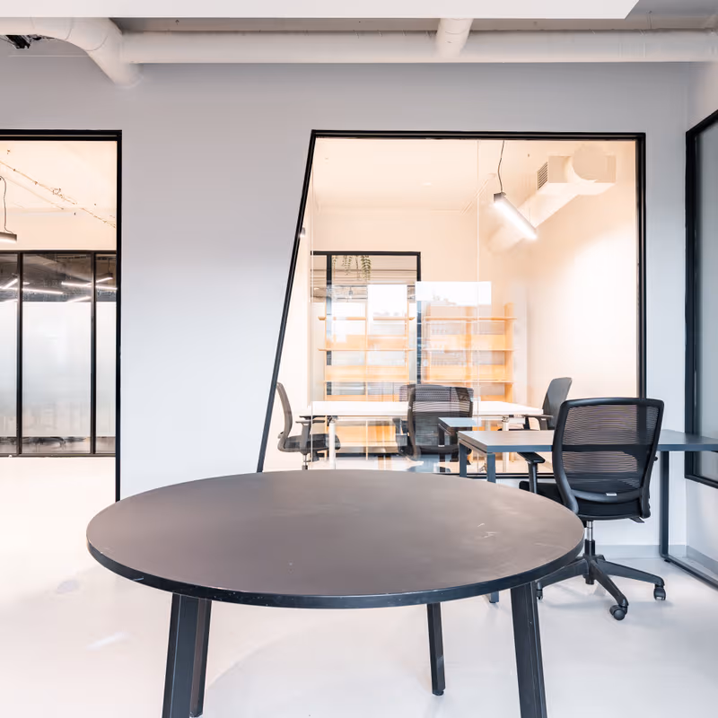 27 Somerset Road, Cape Town - Image 13