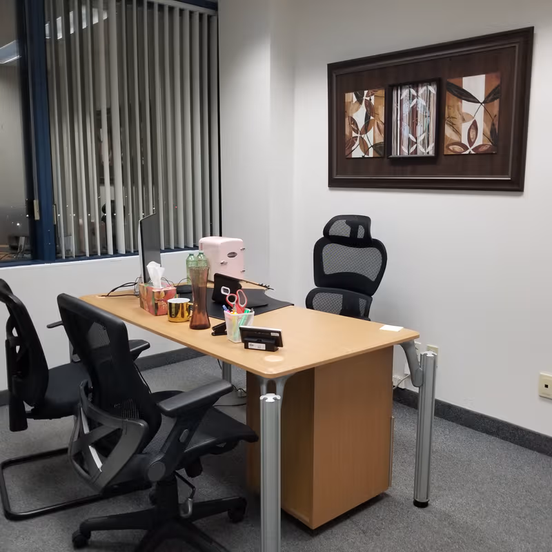 1120 Finch Avenue West, Toronto - Image 2
