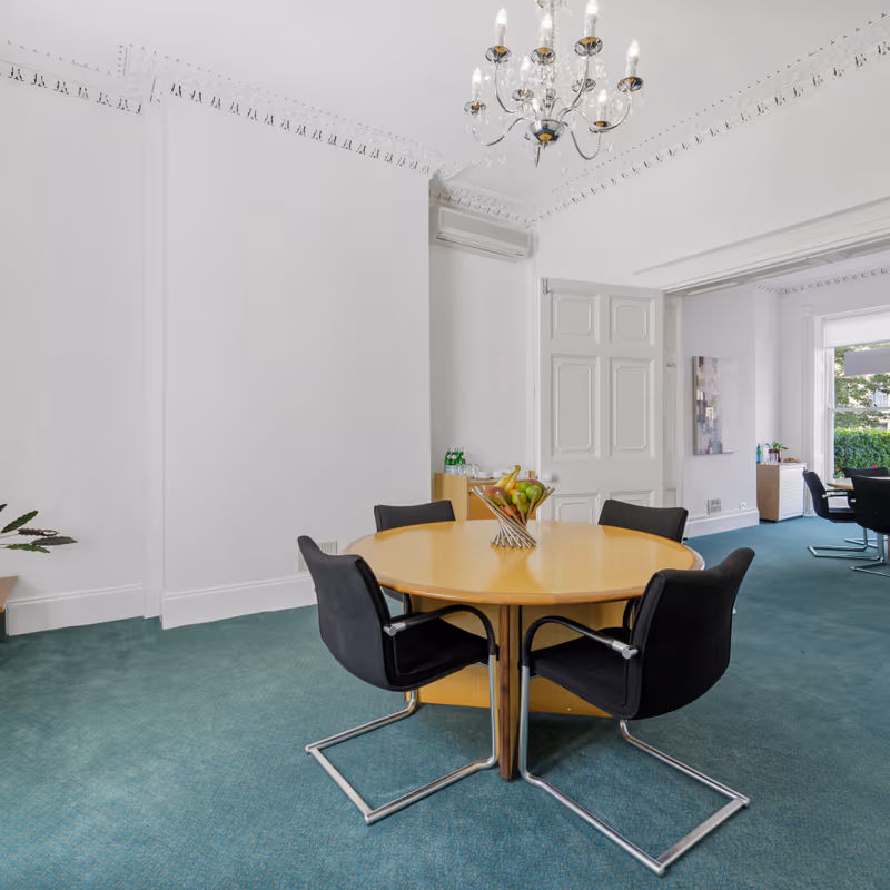 29 Cambray Place, Gloucestershire - Image 13