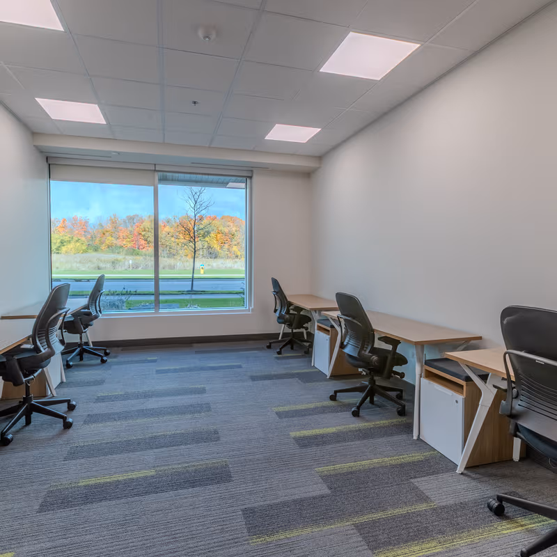 420 Wes Graham Way, Waterloo - Image 4