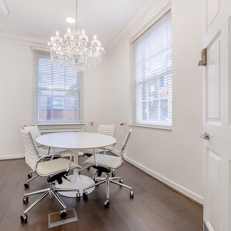 59 Grosvenor Street, London - Image 3
