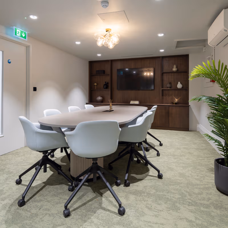 28 King Street, City Of London - Image 2