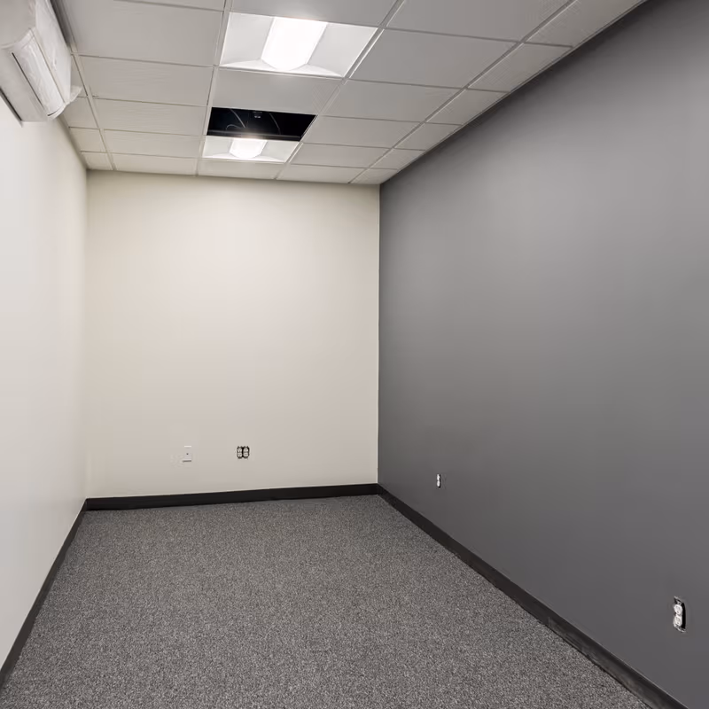 1051 Franklin Avenue, Garden City - Image 22