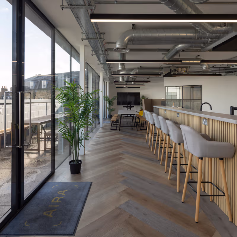 10 York Way, Greater London - Image 4