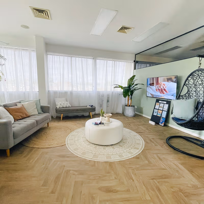 2 Akeringa Place, Mooloolaba - Image 3