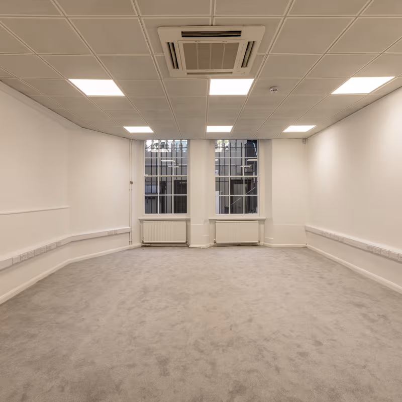 20 Grosvenor Gardens, Victoria - Image 3