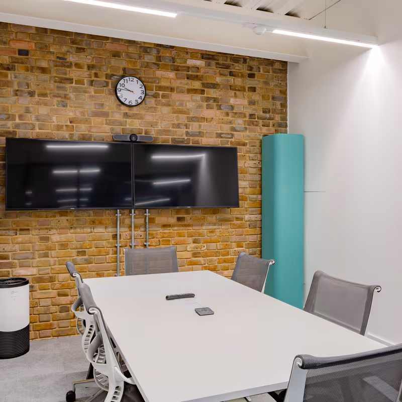10 Parkway Camden, London - Image 2