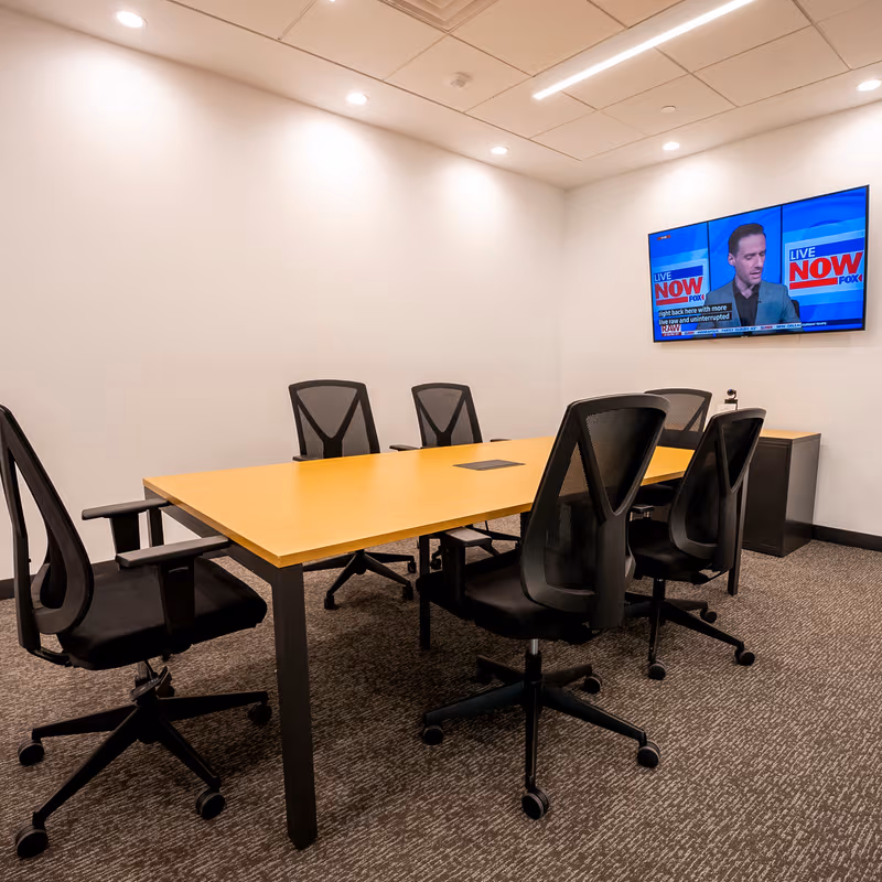 8400 Northwest 33rd Street, Doral - Image 1