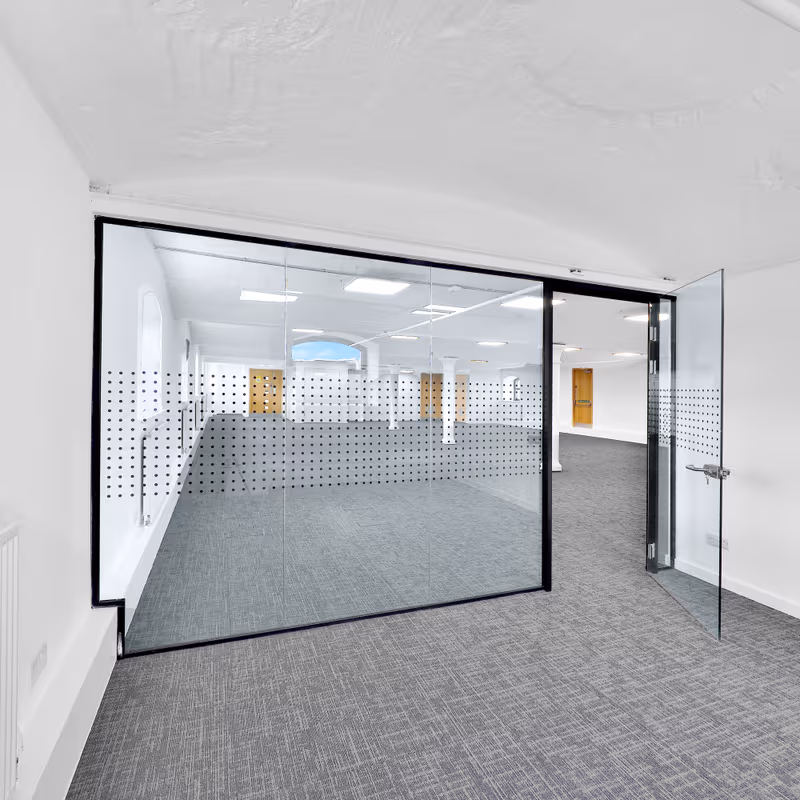 2 Anderson Place, Edinburgh - Image 10