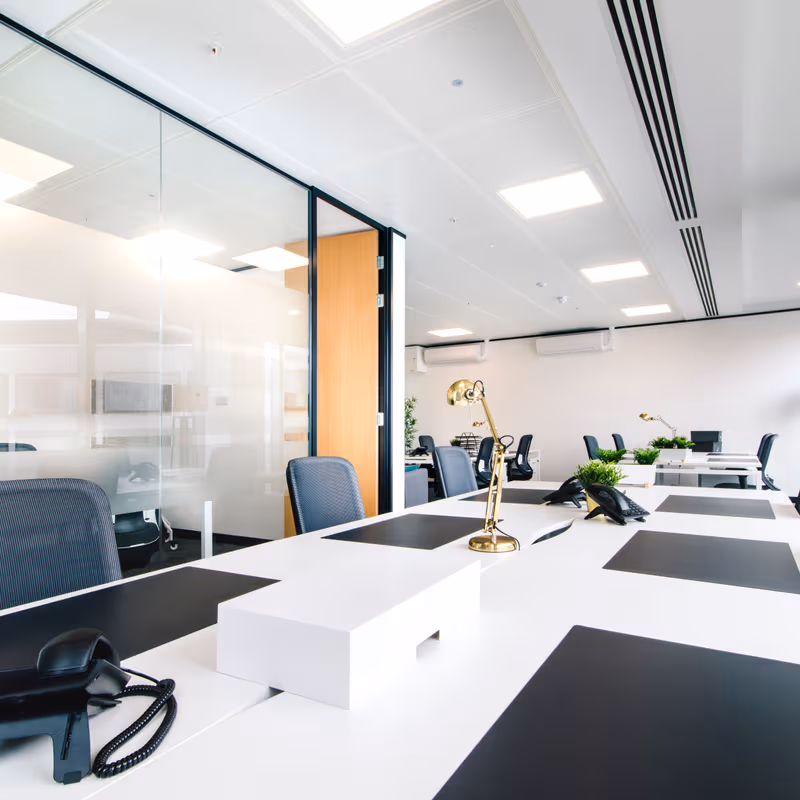 Abbey Square, Reading - Image 13