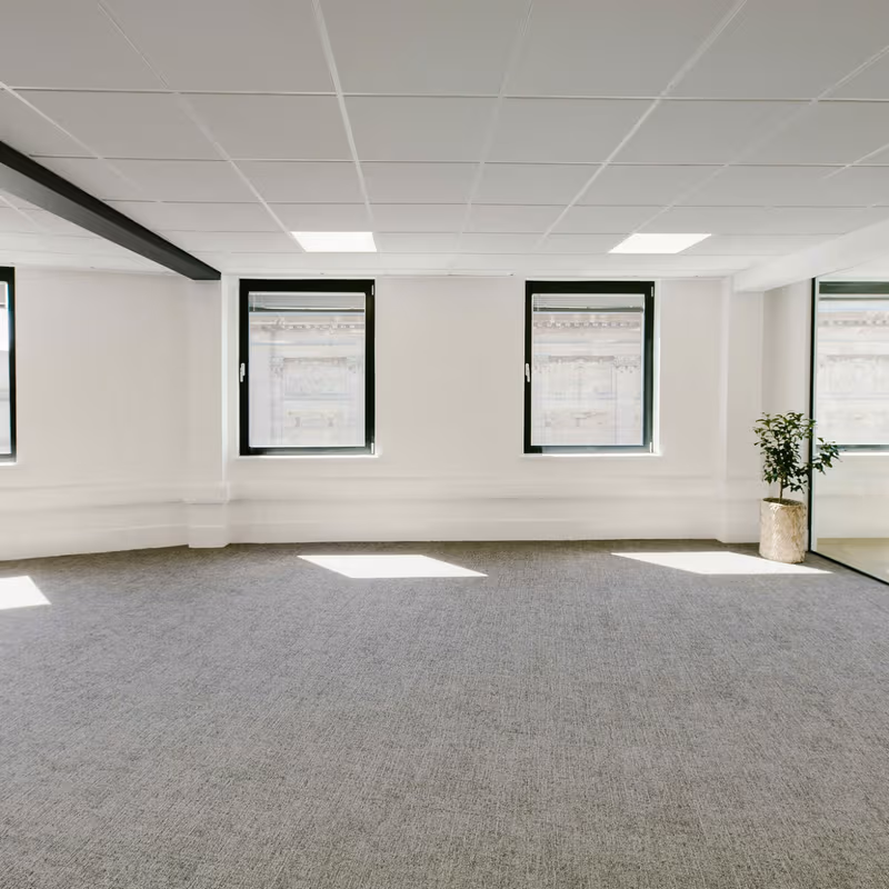 57 Carr Lane, Hull - Image 2