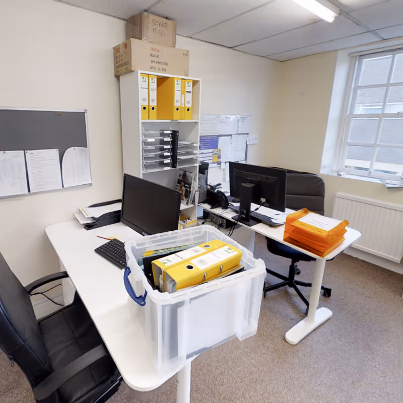 2 Huntingdon Street, St Neots Cambridgeshire - Image 3