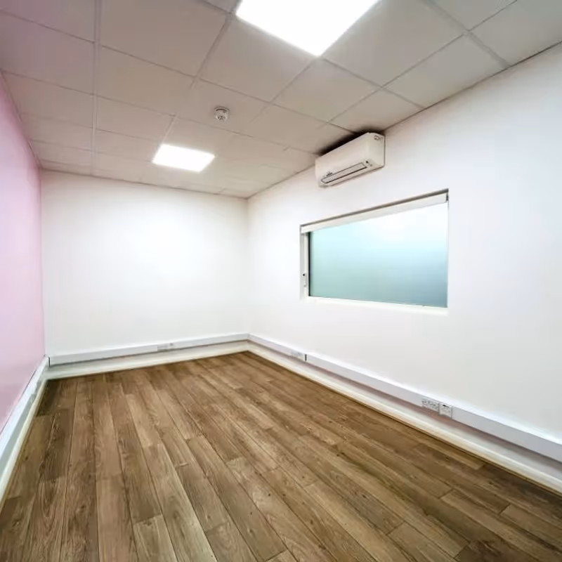 10 Thornbury Road, Estover Industrial Estate / Plymouth - Image 4