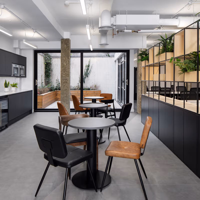 100 Bunhill Row, Clerkenwell - Image 4