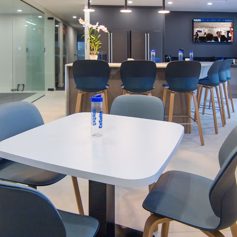 800 Brickell Avenue, Miami - Image 6