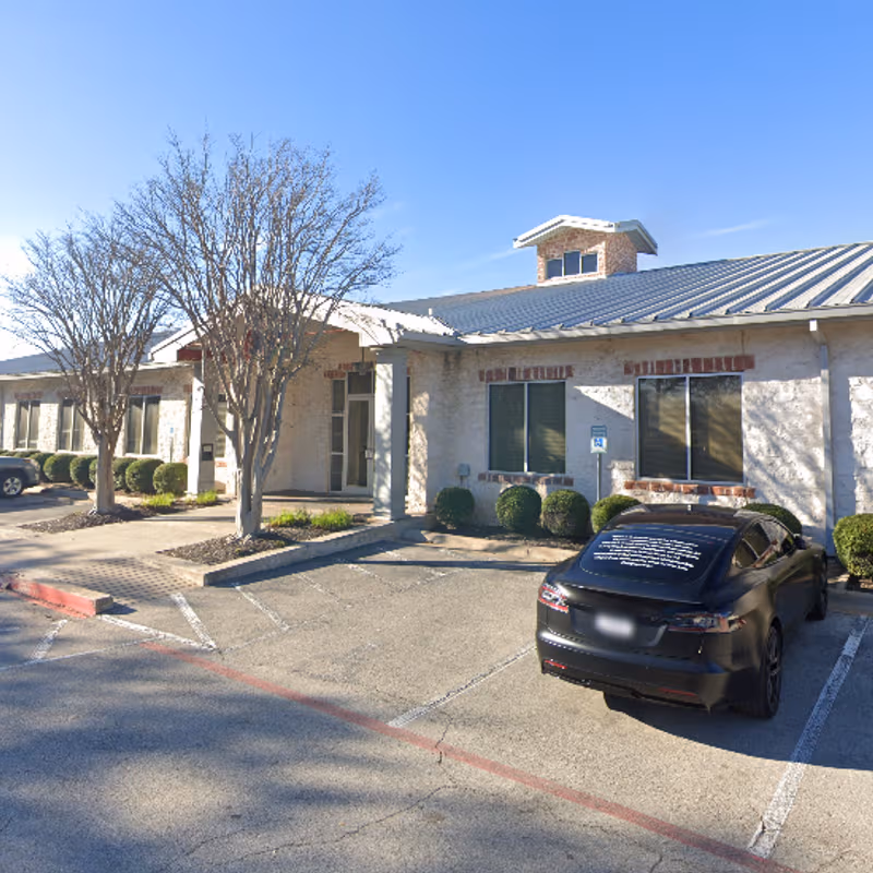 1000 Heritage Center Cir, Round Rock - Image 7