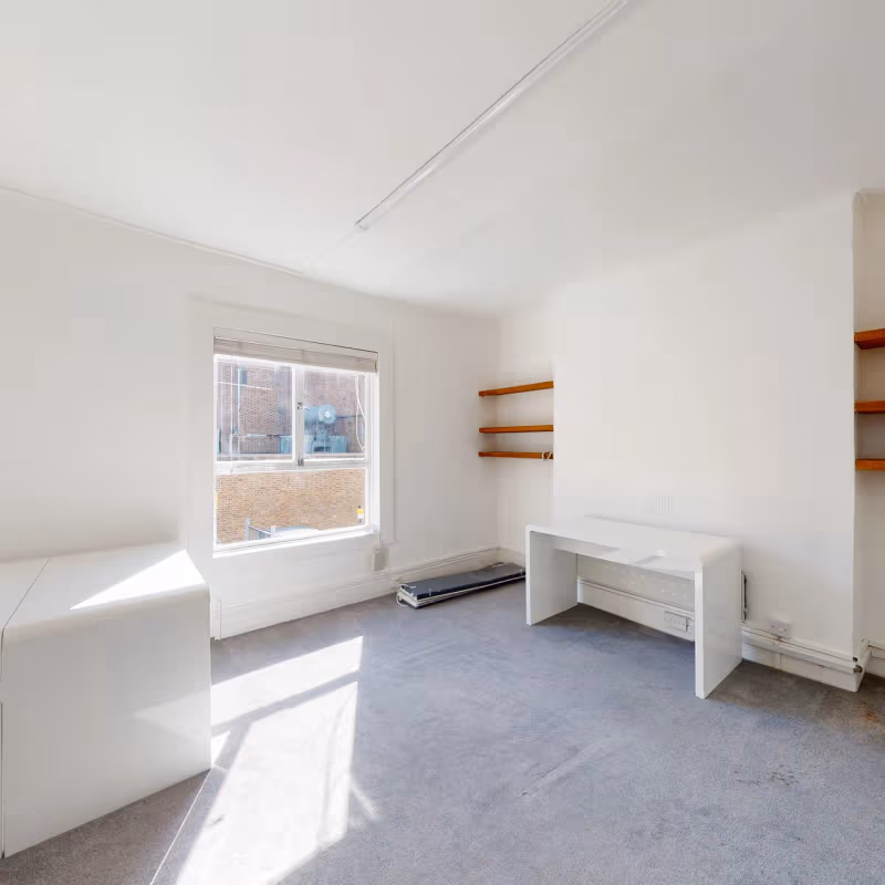 35 Eyre Street Hill, Greater London - Image 5