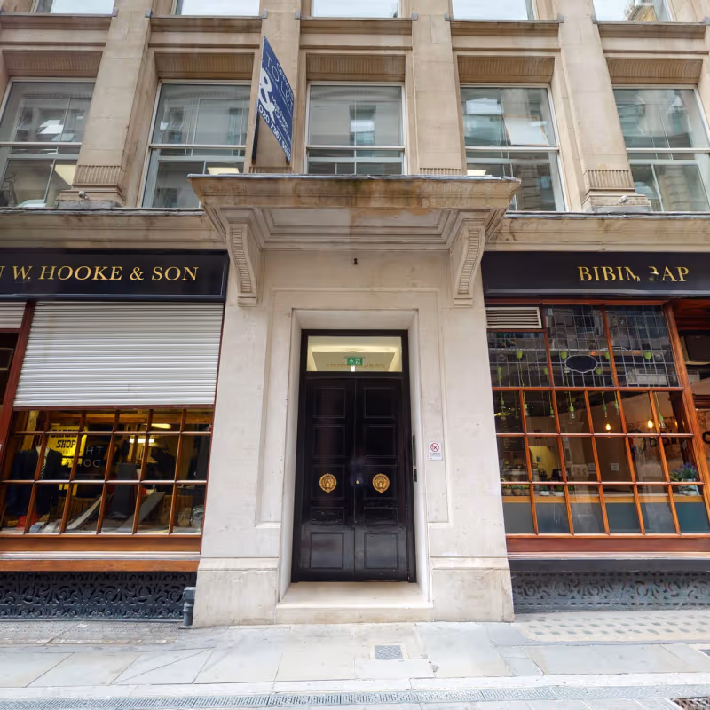 13 Saint Swithin's Lane, Greater London - Image 5