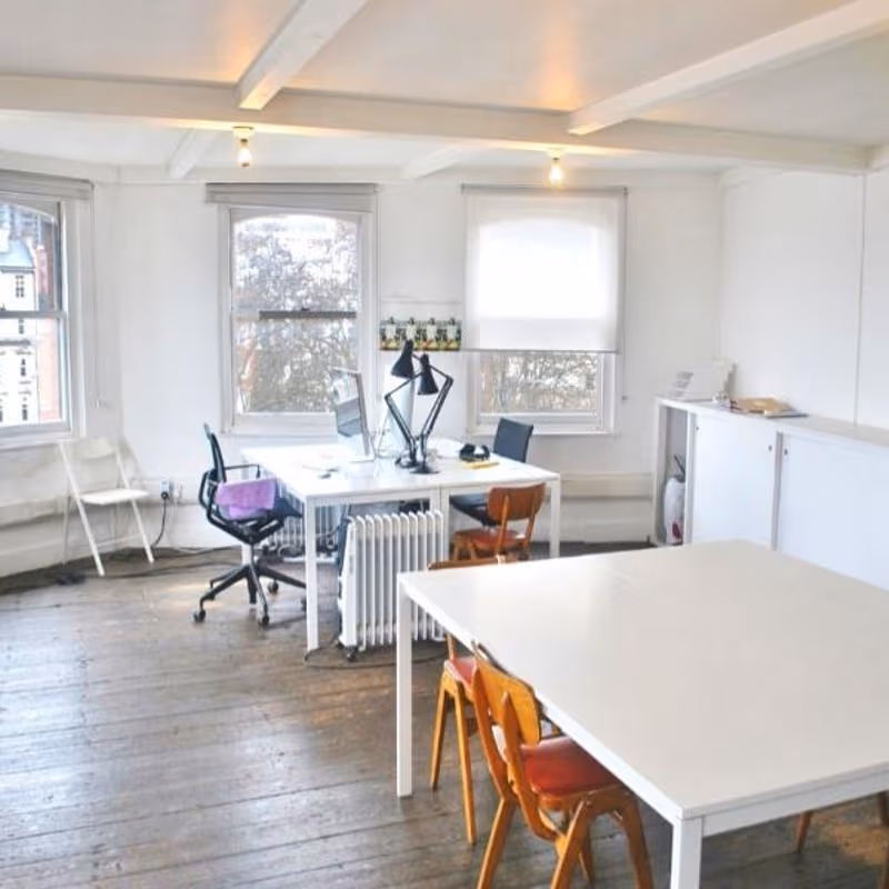 8A West Smithfield, Greater London - Image 9