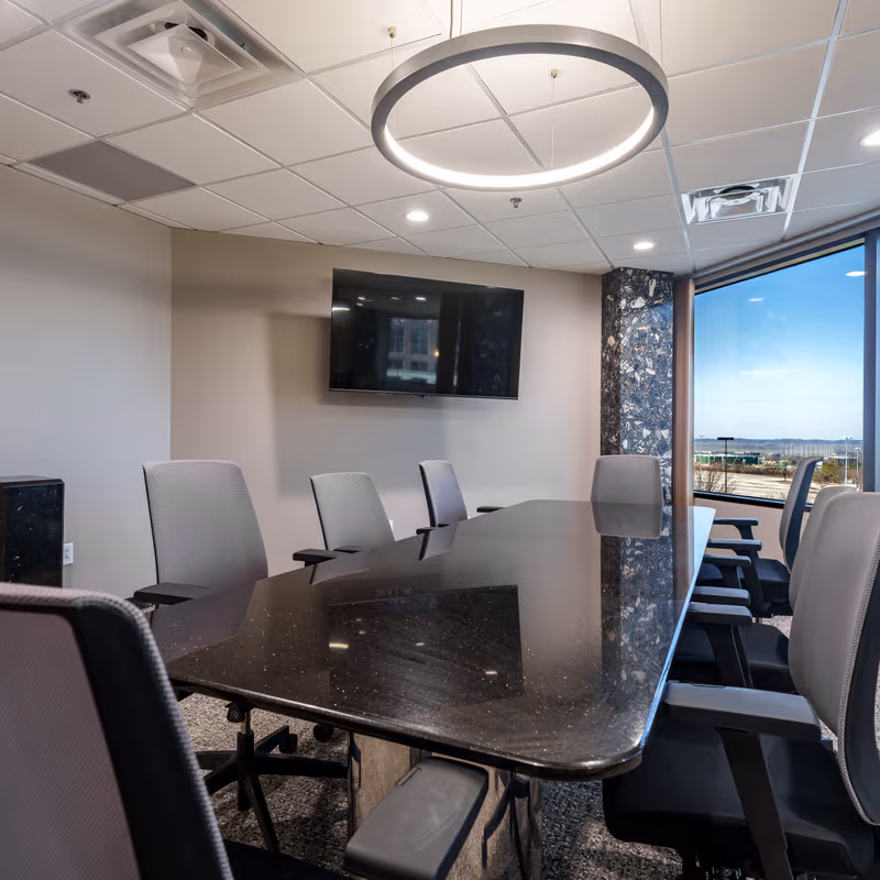 400 Chesterfield Center, Chesterfield - Image 4