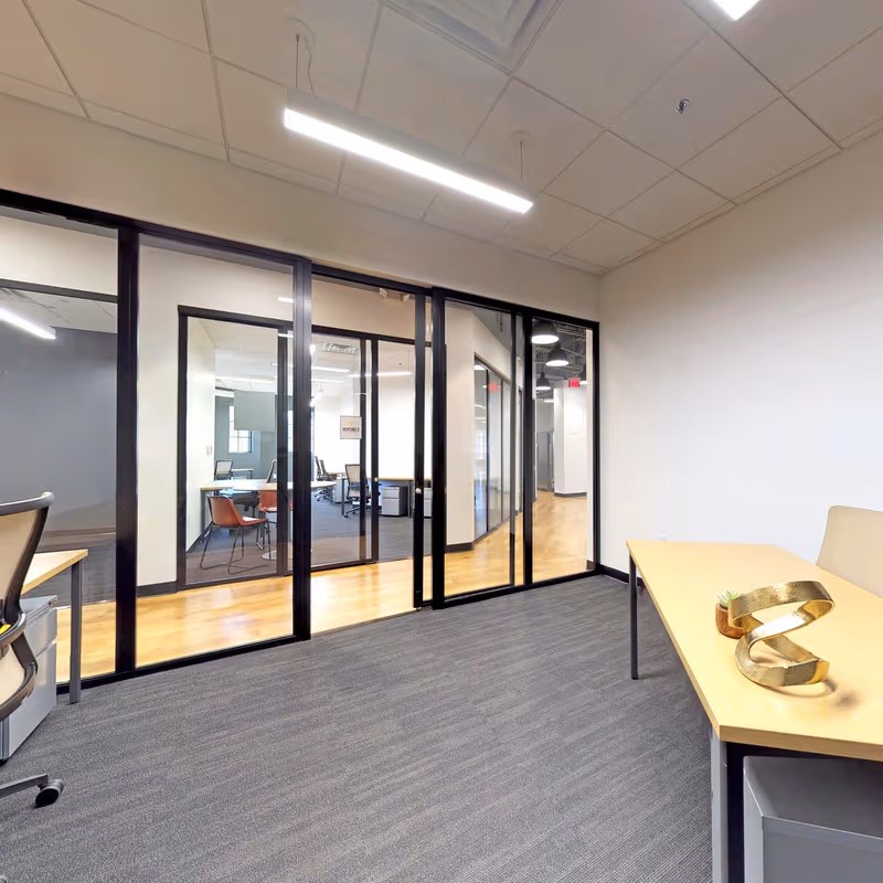 2000 Pga Boulevard, Palm Beach Gardens - Image 6