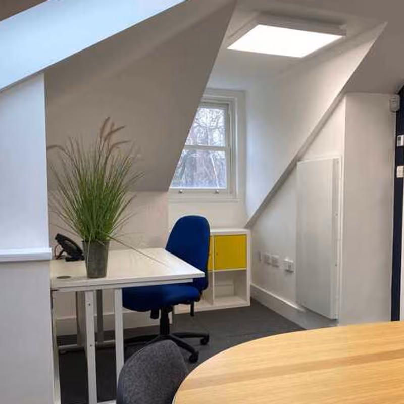 404 Camden Road, Greater London - Image 5