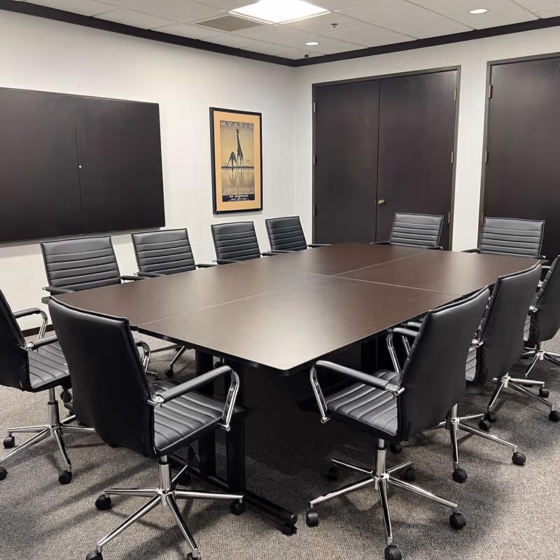 26677 W 12 Mile Rd, Southfield - Image 9