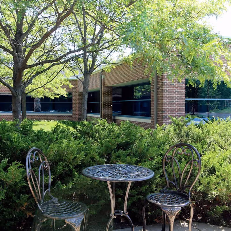 27475 Ferry Rd, Warrenville - Image 8