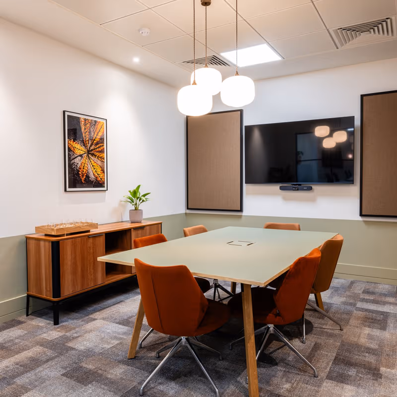 166 Piccadilly, St James's - Image 3