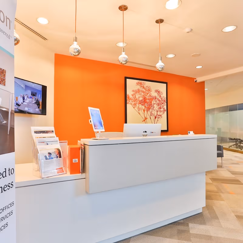 8609 Westwood Center Dr, Tysons - Image 2