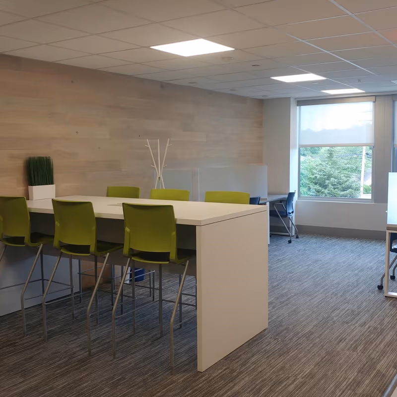 500 Post Rd E, Westport - Image 3