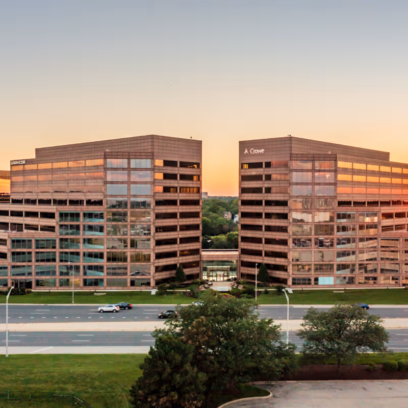 1 Mid America Plaza, Oakbrook Terrace - Image 12