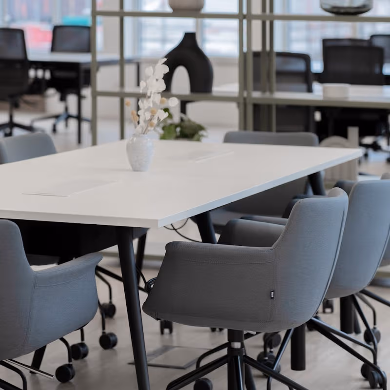 4 Garrett Street, London - Image 4