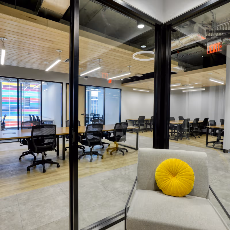 25 Sw 9th Street, Miami - Image 4