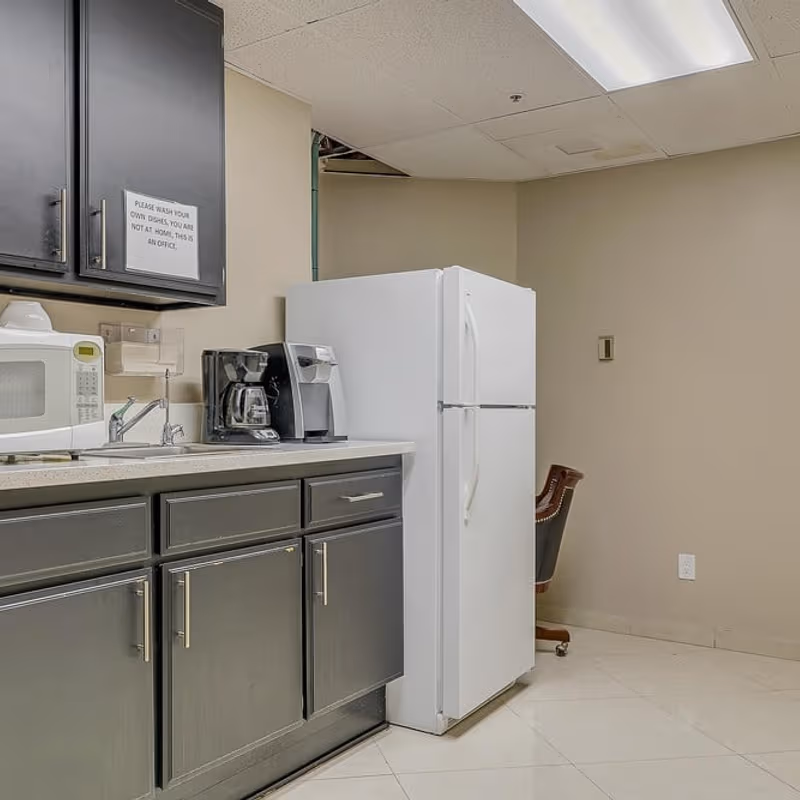 123 E 9th St, Upland - Image 8