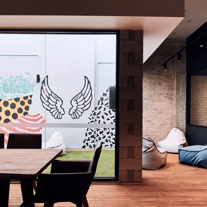 10 Oxley Rd, Hawthorn - Image 1