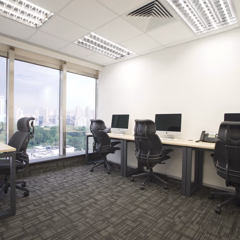 30 Canton Road Tsim Sha Tsui, Kowloon - Image 1