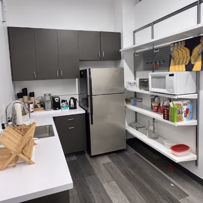 309 Pine Ave, Long Beach - Image 8