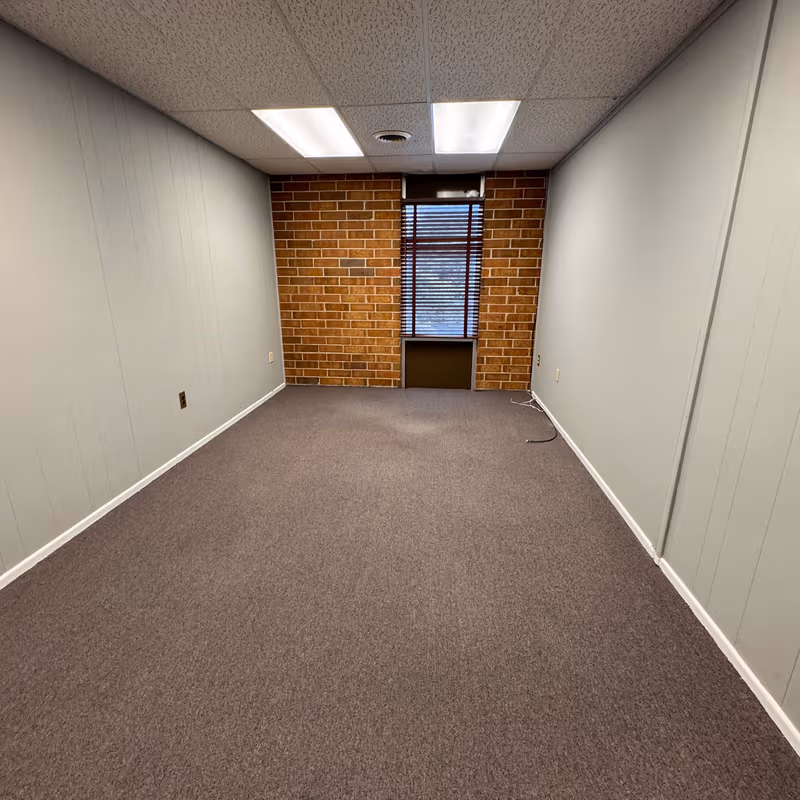 2315 N Main St, Anderson - Image 8