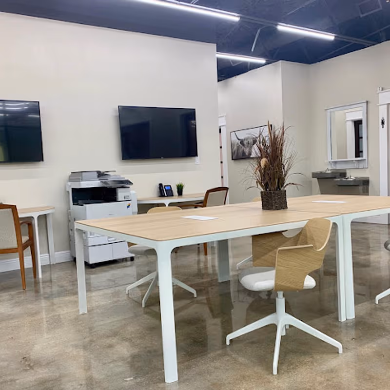 225 North Pace Boulevard, Pensacola - Image 4