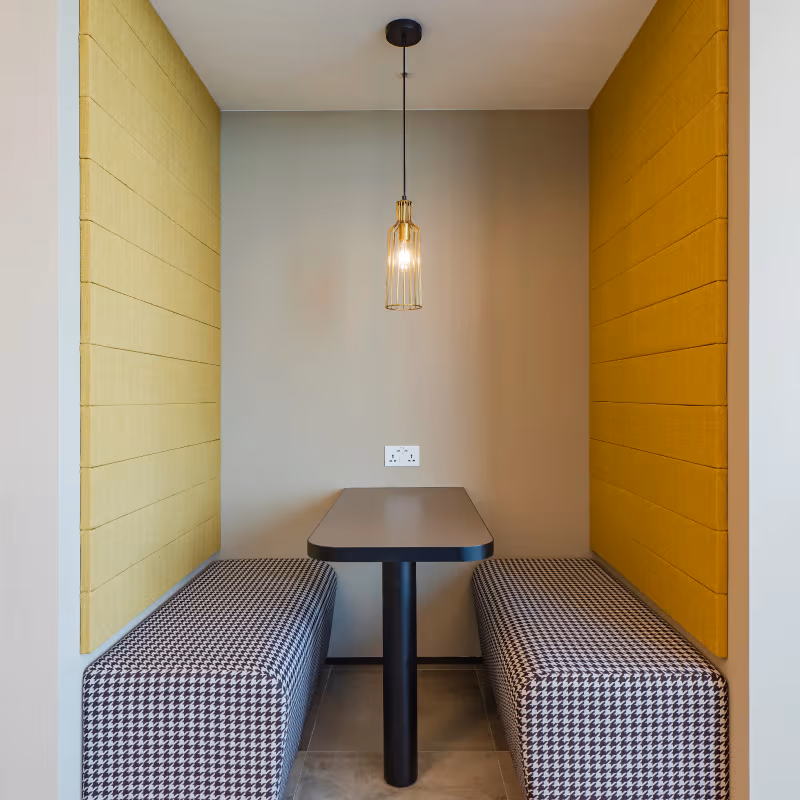 10 Gukjegeumyung-ro, Youngdeungpo-gu - Image 8