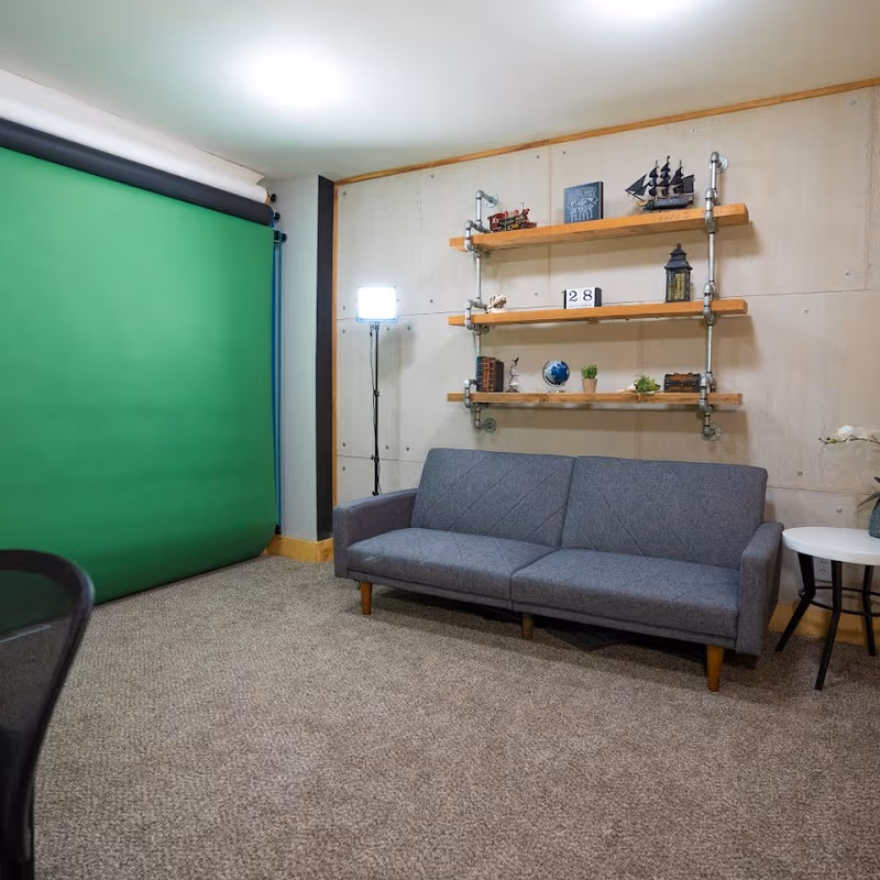 5413 S Tacoma Way, Tacoma - Image 1