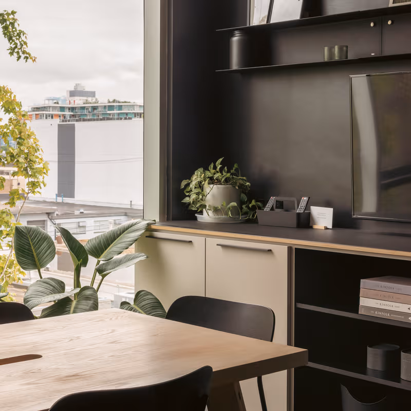 22 East 5th Avenue, Vancouver - Image 2