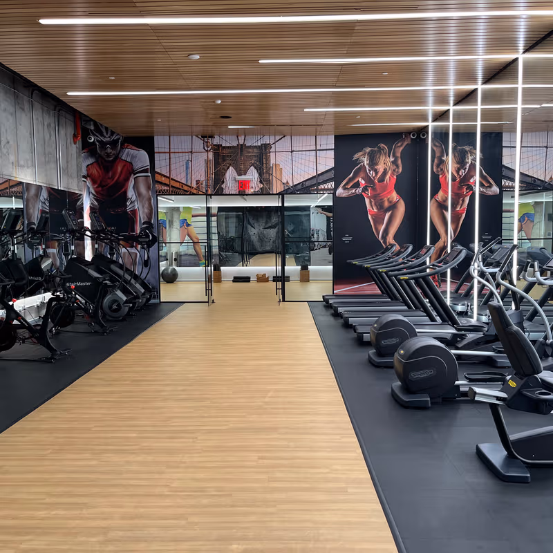 25 Kent Avenue, Brooklyn - Image 10