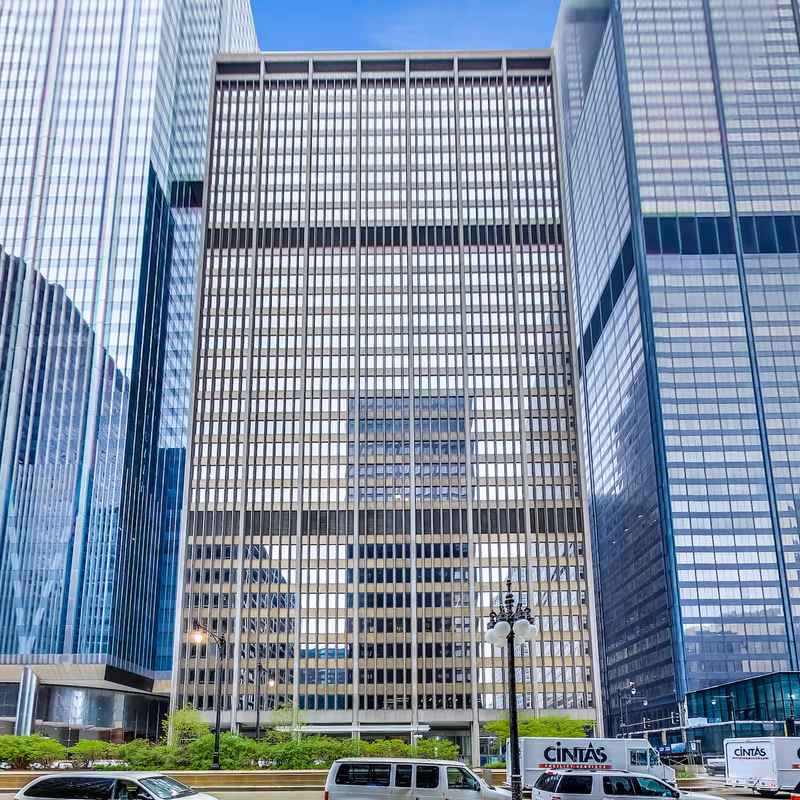 125 South Wacker Dr, Chicago - Image 9