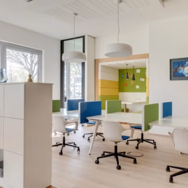 210 Commerce Pl, Greensboro - Image 5