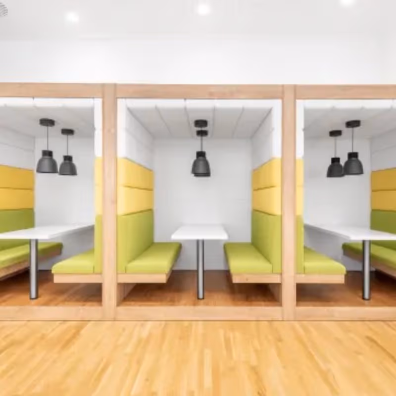 500 W Silver Spring Drive, Glendale - Image 2