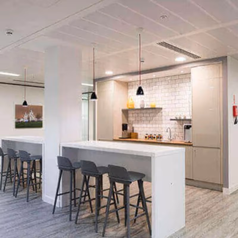 No 06 Vu Duc Than Street, Long Bien - Image 3