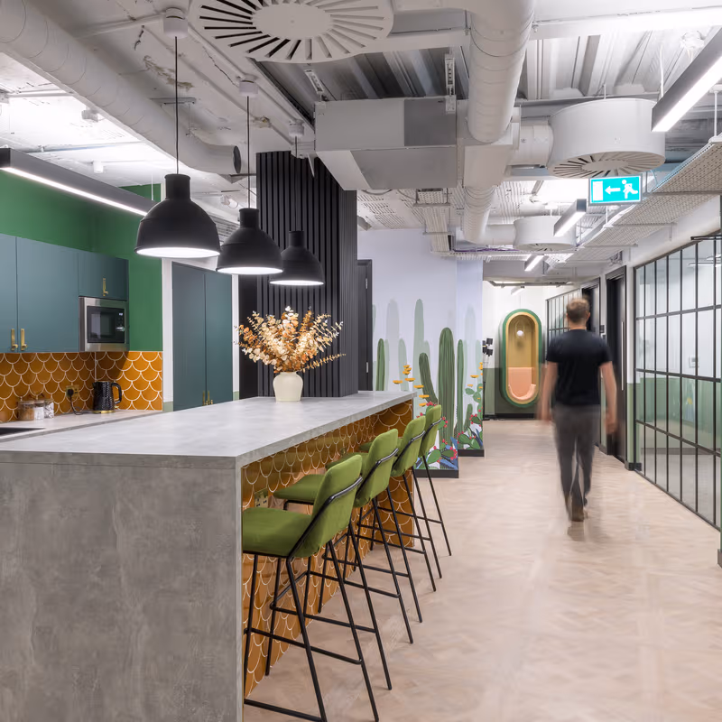 222 Bishopsgate, Greater London - Image 13