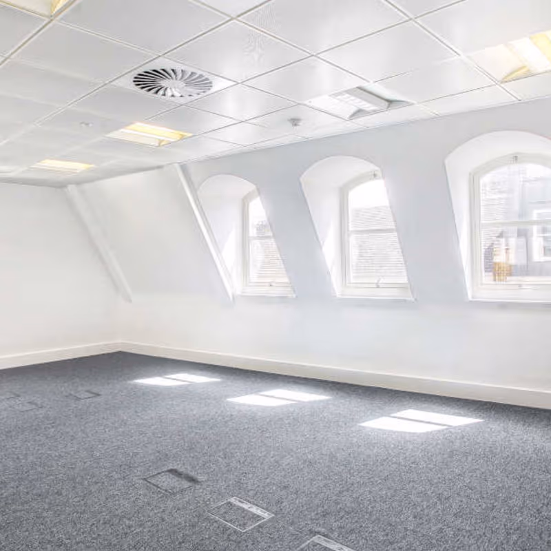 28 King Street, Greater London - Image 1